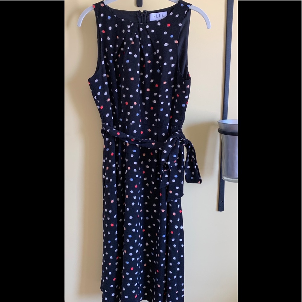 Elle Dress Size 4 - Picture 2 of 7